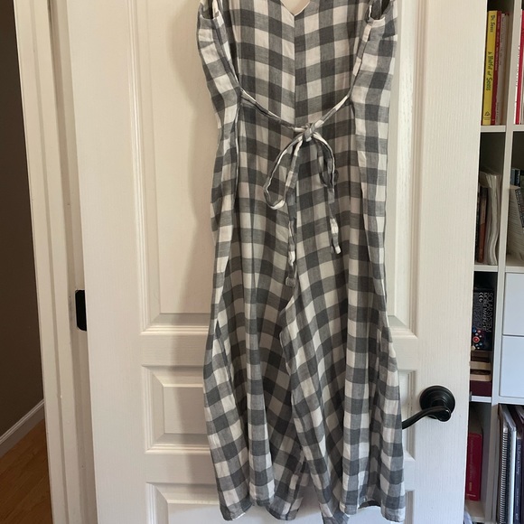 Forever 21 Plaid Jumpsuit - Picture 2 of 3